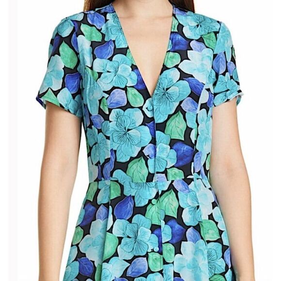 DYVNA Blue Tonal Leaves Button Front Midi Dress NWT Size Large - Picture 3 of 8